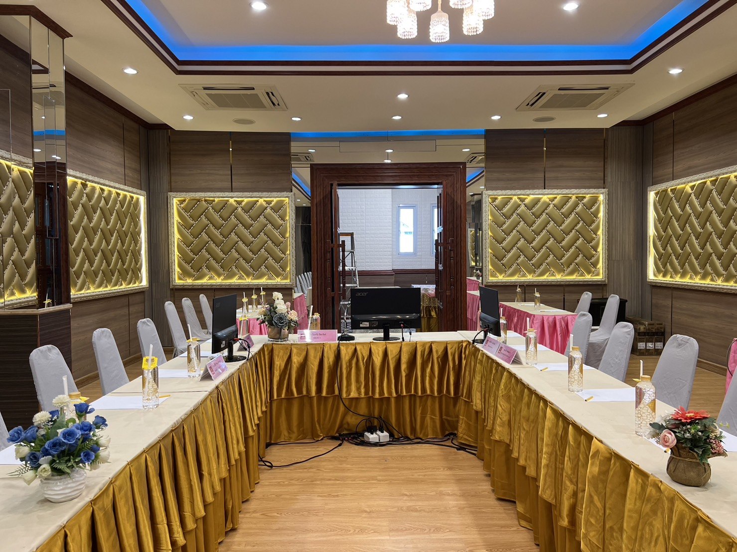 ห้องประชุมปิกัสโซ